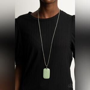 Fundamentally Funky Green Necklace (63)